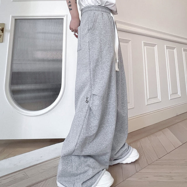 Reed Plain Sweatpants