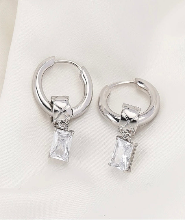 CRYSLET EARRINGS