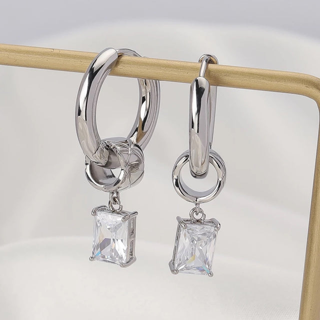 CRYSLET EARRINGS