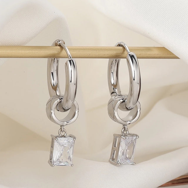 CRYSLET EARRINGS