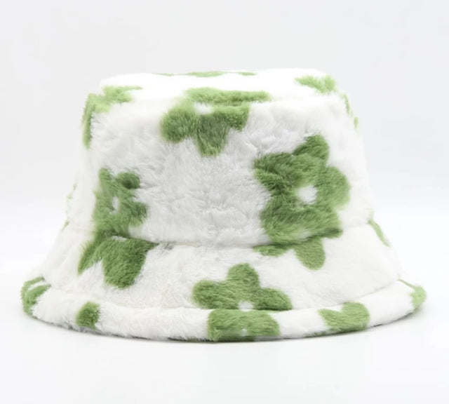 DAISY FLUFFY BUCKET HAT