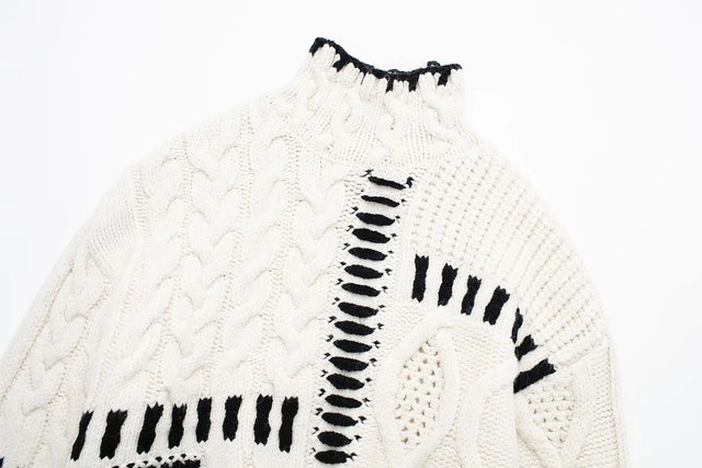 MONOCHROME KNIT SWEATER