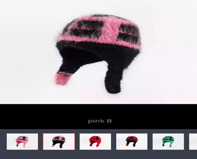 FLUFFY CAPS