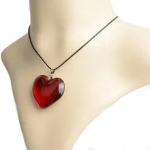 BIG HEART NECKLACE