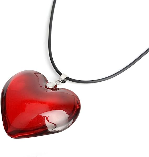 BIG HEART NECKLACE