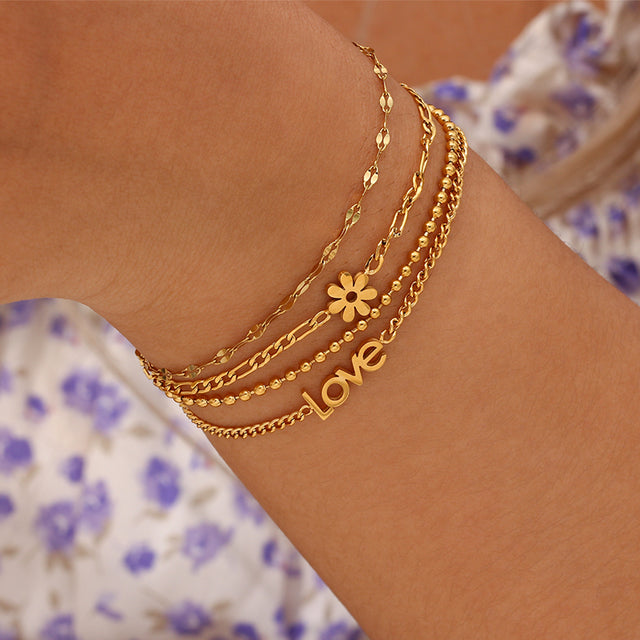 DAINTY GOLD BRACELETS