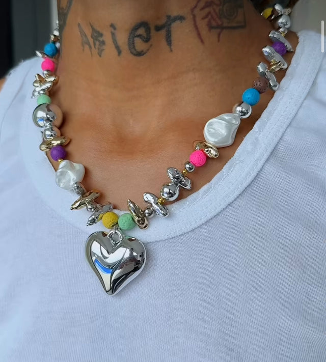 Saka Heart Neckpiece