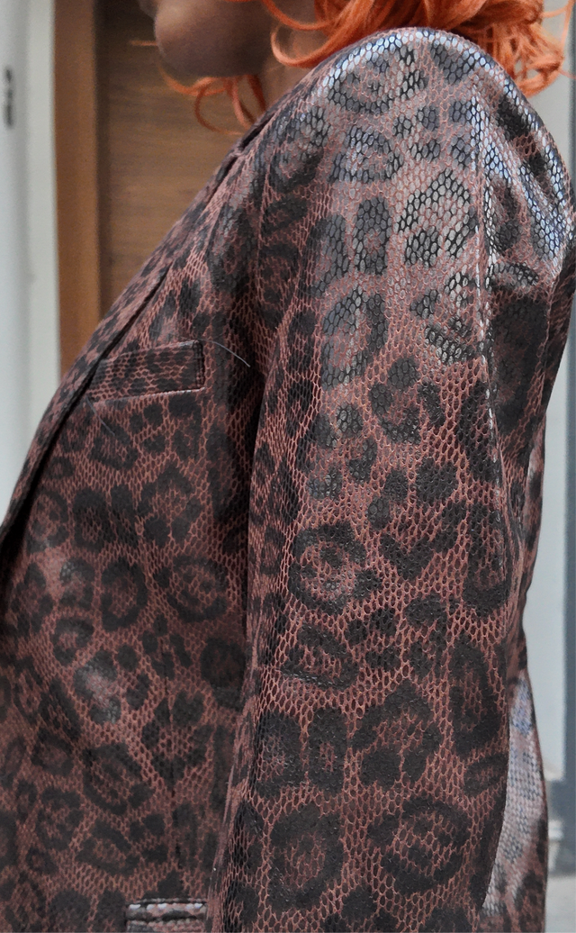FEMALE SKIN LEATHER JACKET