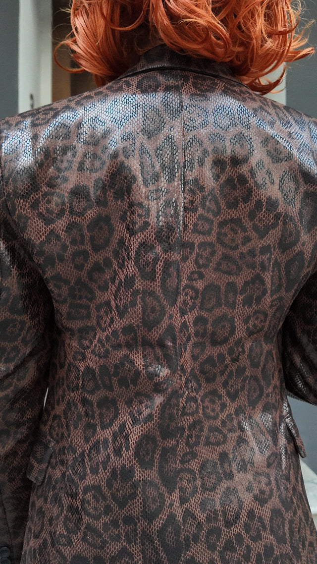 FEMALE SKIN LEATHER JACKET