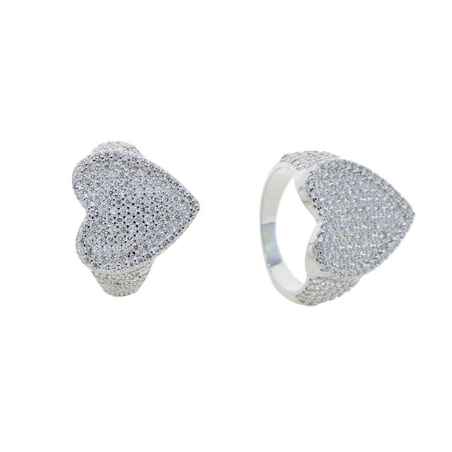 STUD HEART ICE RING