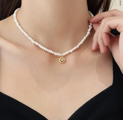 pearly neckpiece