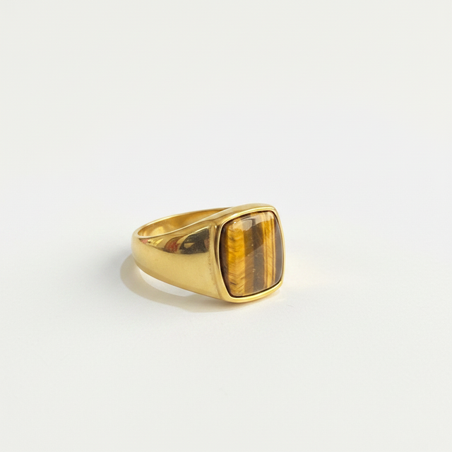 Banjoo Gold Ring by CRUX