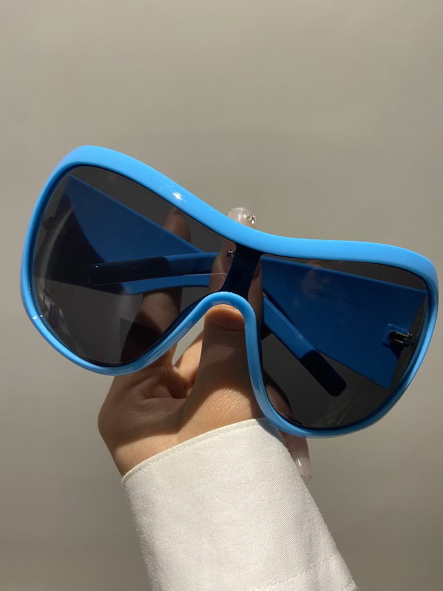 Lindurm Shades