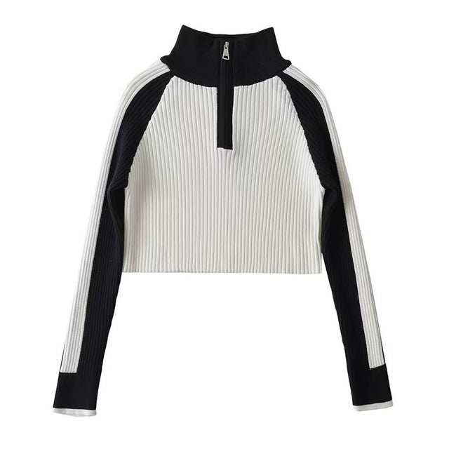 MONOCHROME CROP TOP