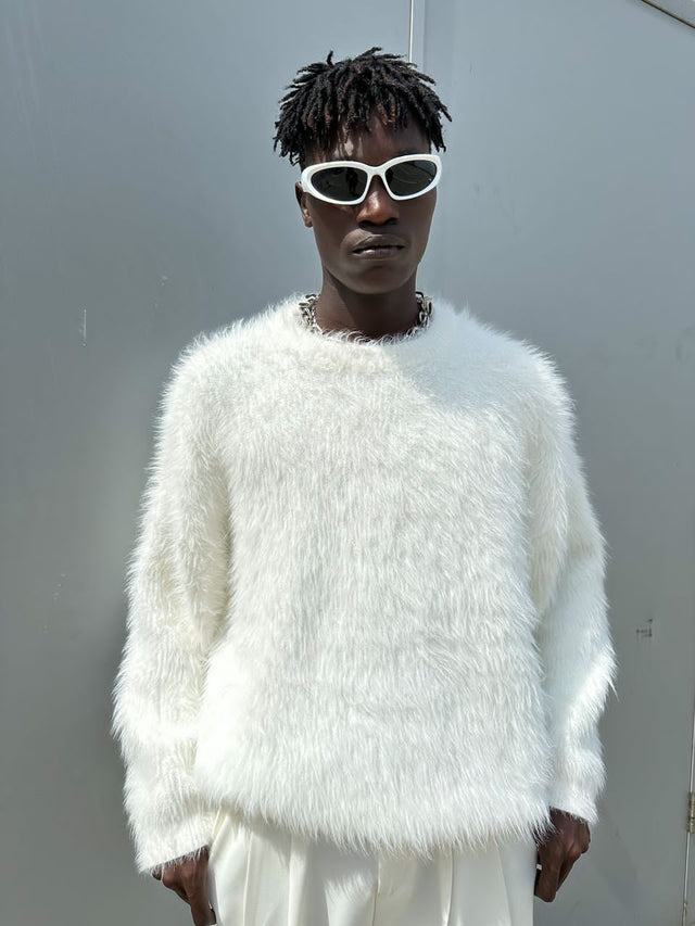 WHITE FUR SWEATSHIRT