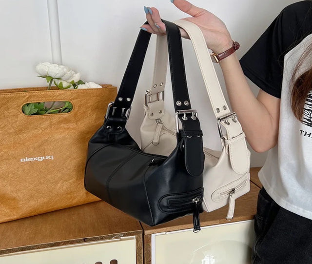 BUCKLE HAND BAG